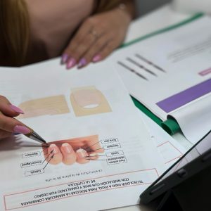 Curso Exprés Online: Manicura Rusa de la A&nbsp;la&nbsp;Z